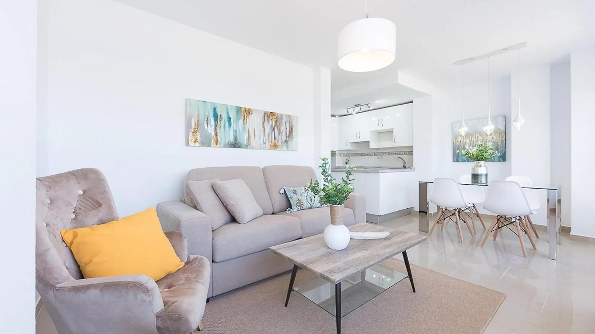 Beach Front Apartment San Luis de Sabinillas Spain