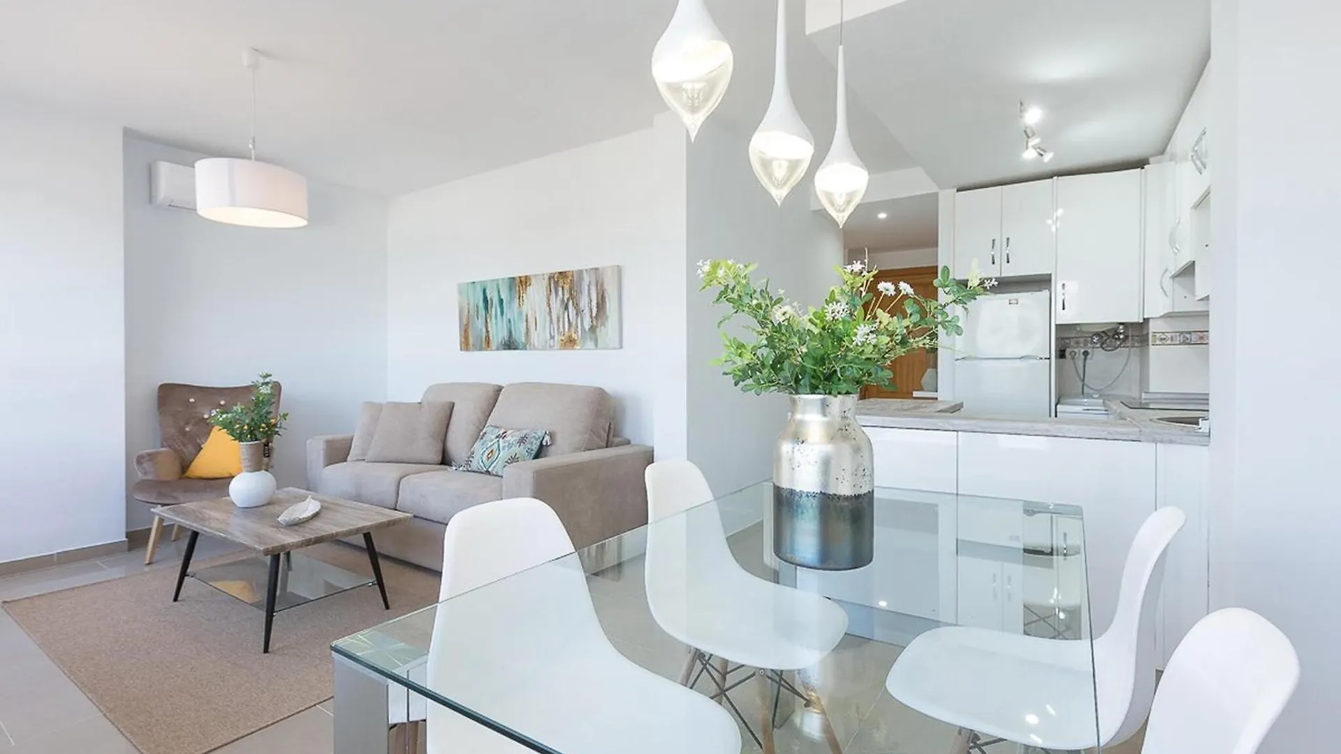 Beach Front Apartment San Luis de Sabinillas Spain